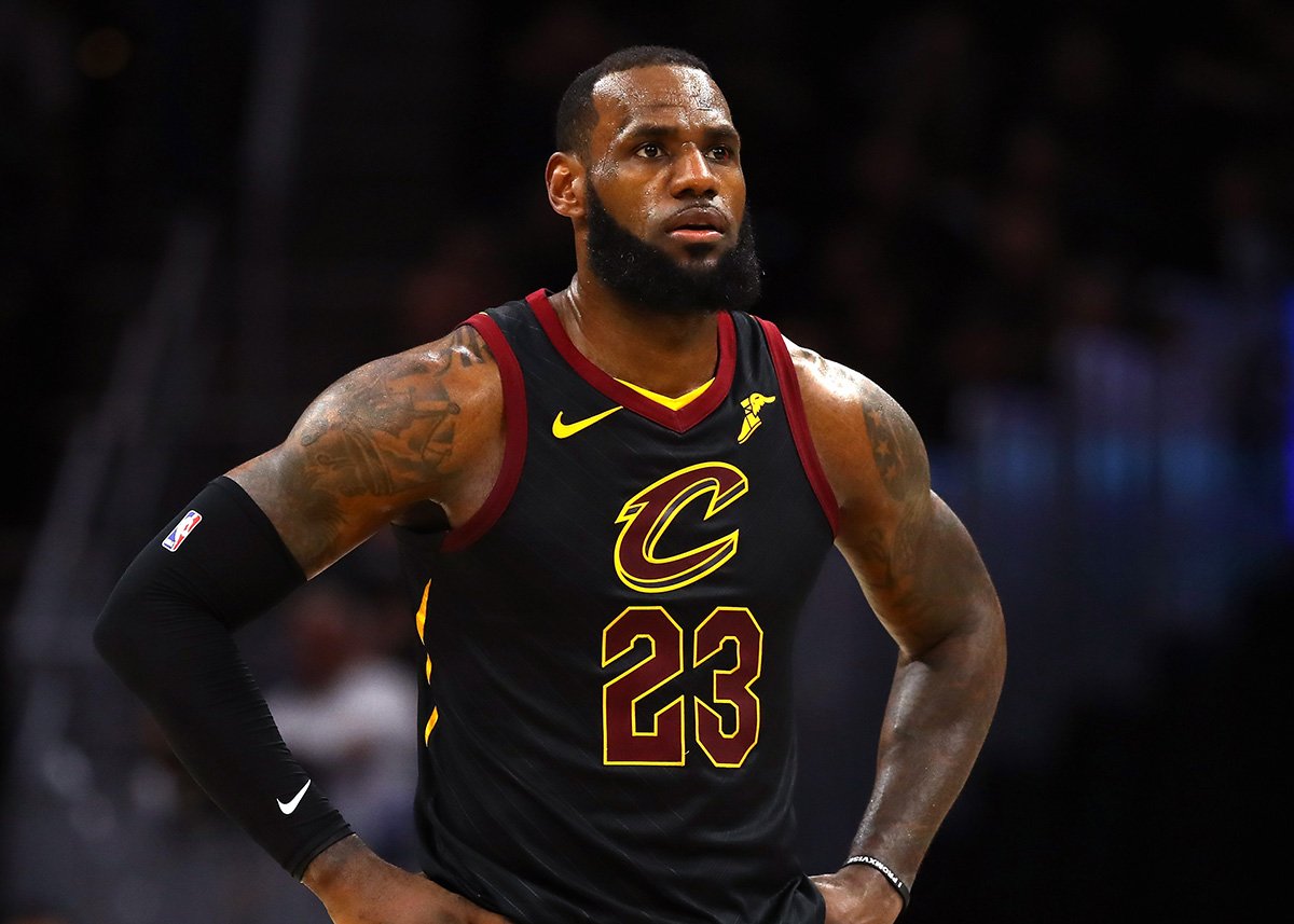 钢铁骑士逆风崛起：从乐透区到东部黑马的硬核之路